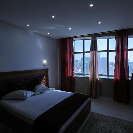 Ferienwohnung Immeuble Gazbar Gabes Exterior foto
